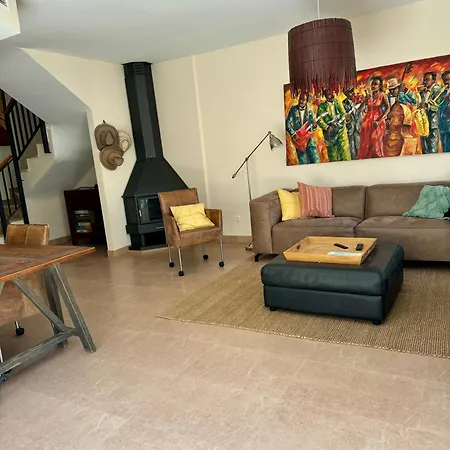 Casa Palmeras Sport Holiday home *
